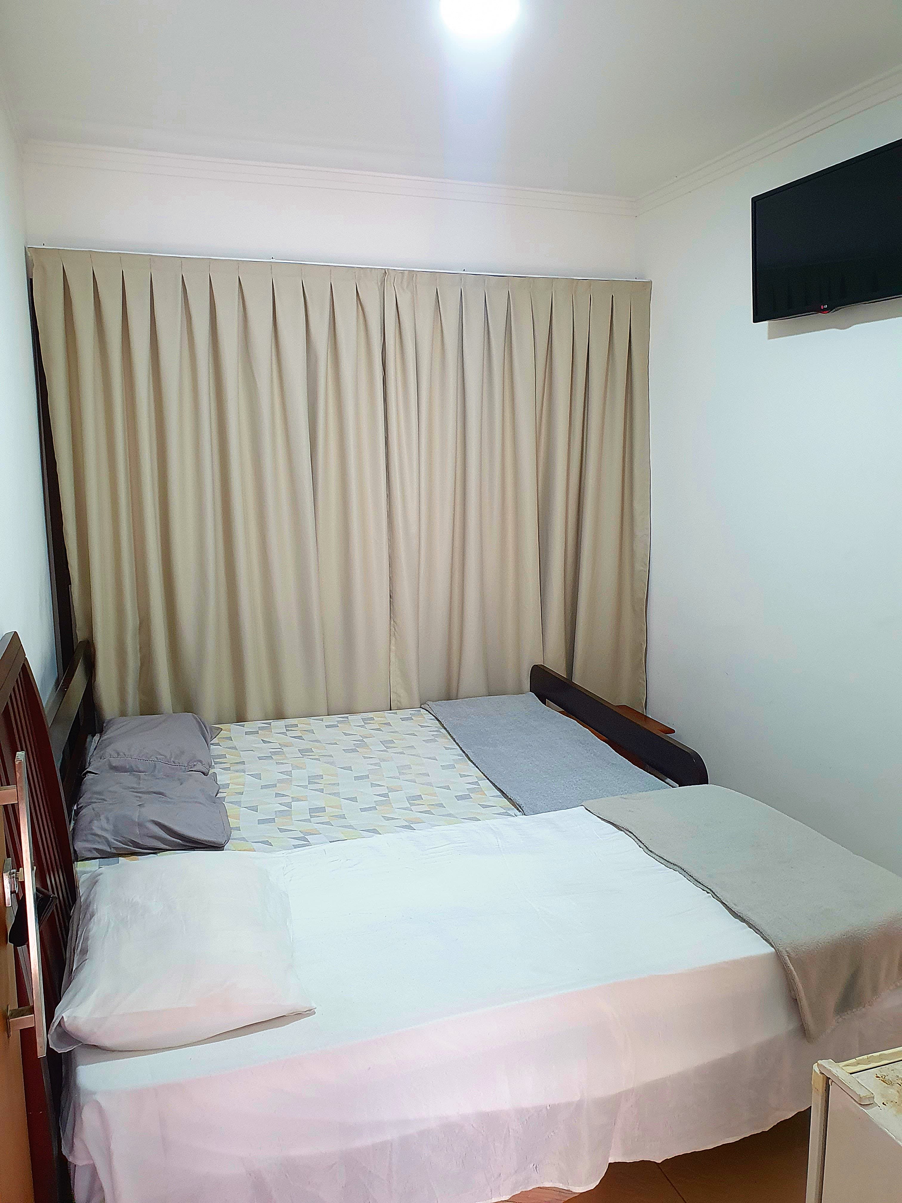 Quarto Triplo (Casal + Solteiro)